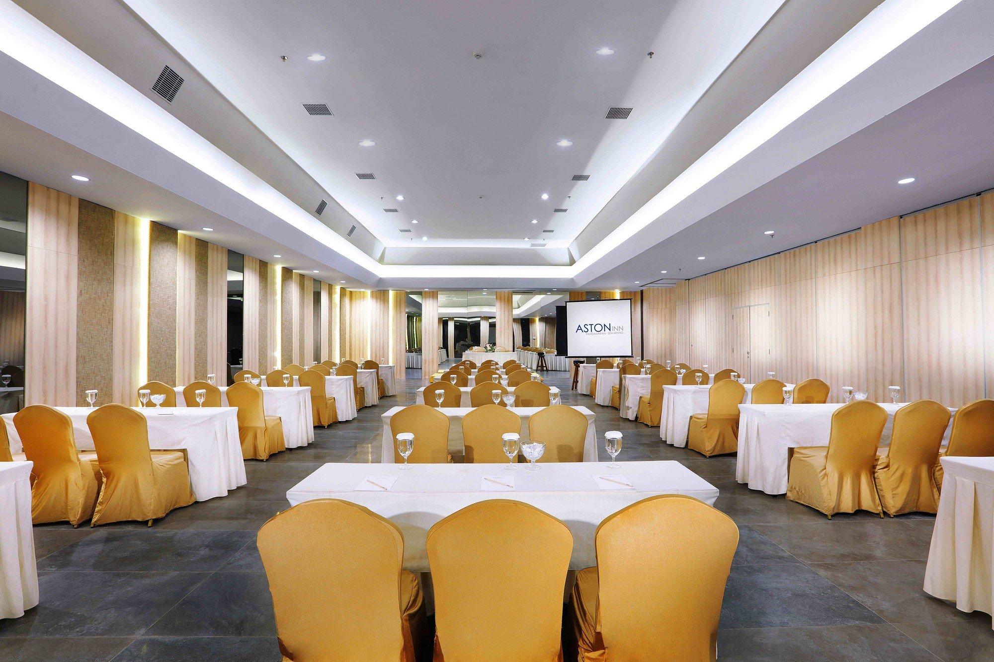 Aston Inn Pandanaran Semarang Exteriér fotografie