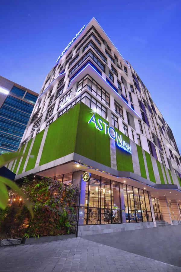 Aston Inn Pandanaran Semarang Exteriér fotografie