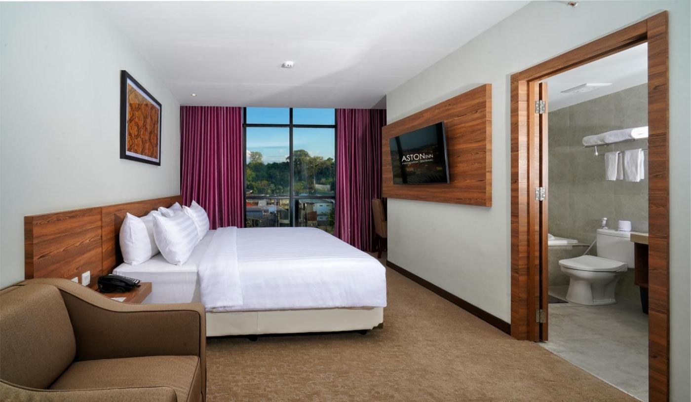 Aston Inn Pandanaran Semarang Exteriér fotografie