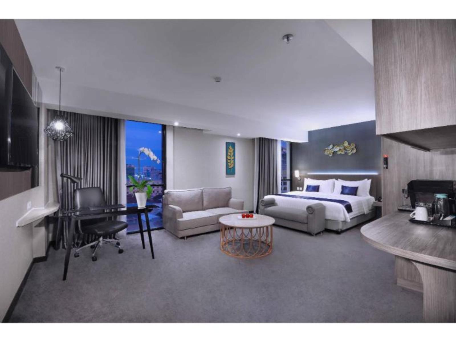 Aston Inn Pandanaran Semarang Exteriér fotografie